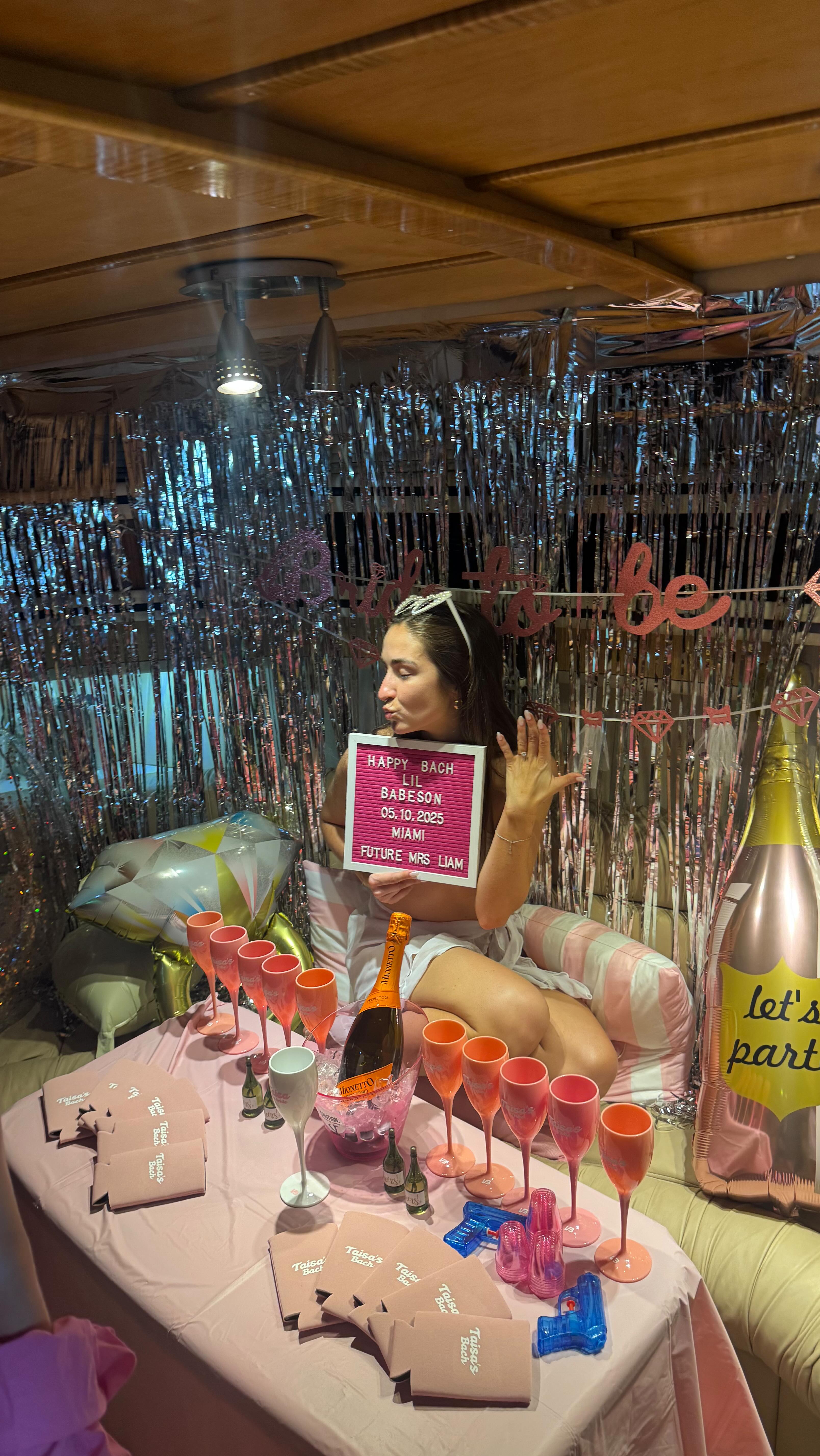 The perfect bachelorette party doesn’t exist… until you see our decor packages 😍 #bachelorettepartymiami #miamibachelorette #miamibacheloretteparty #bachelorettedecor #yachtpartymiami
