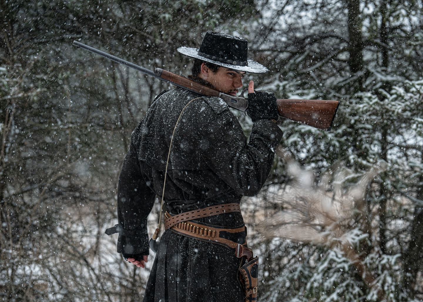 It’s been a while since the west has been this wild.
#cowboy #stunts #stuntteam #wildwest #rdr2 #western