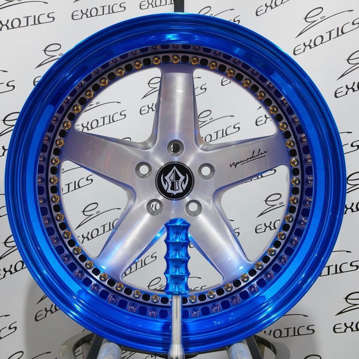 It’s #wheelwednesday again… thought we would toss up a nasty set of @vipmodular wheels that we dialed in for @_ph1ll_ . Check out his G35 and show him some love for the OG version of these babies! It’s all in the details!!! #vip #wheels #fresh #g35 #powdercoat #powdercoated #perfection #og #blue #brushed #candy #import #stanced #static #exotics #exoticsmotorsports #realwheels #beautiful #art