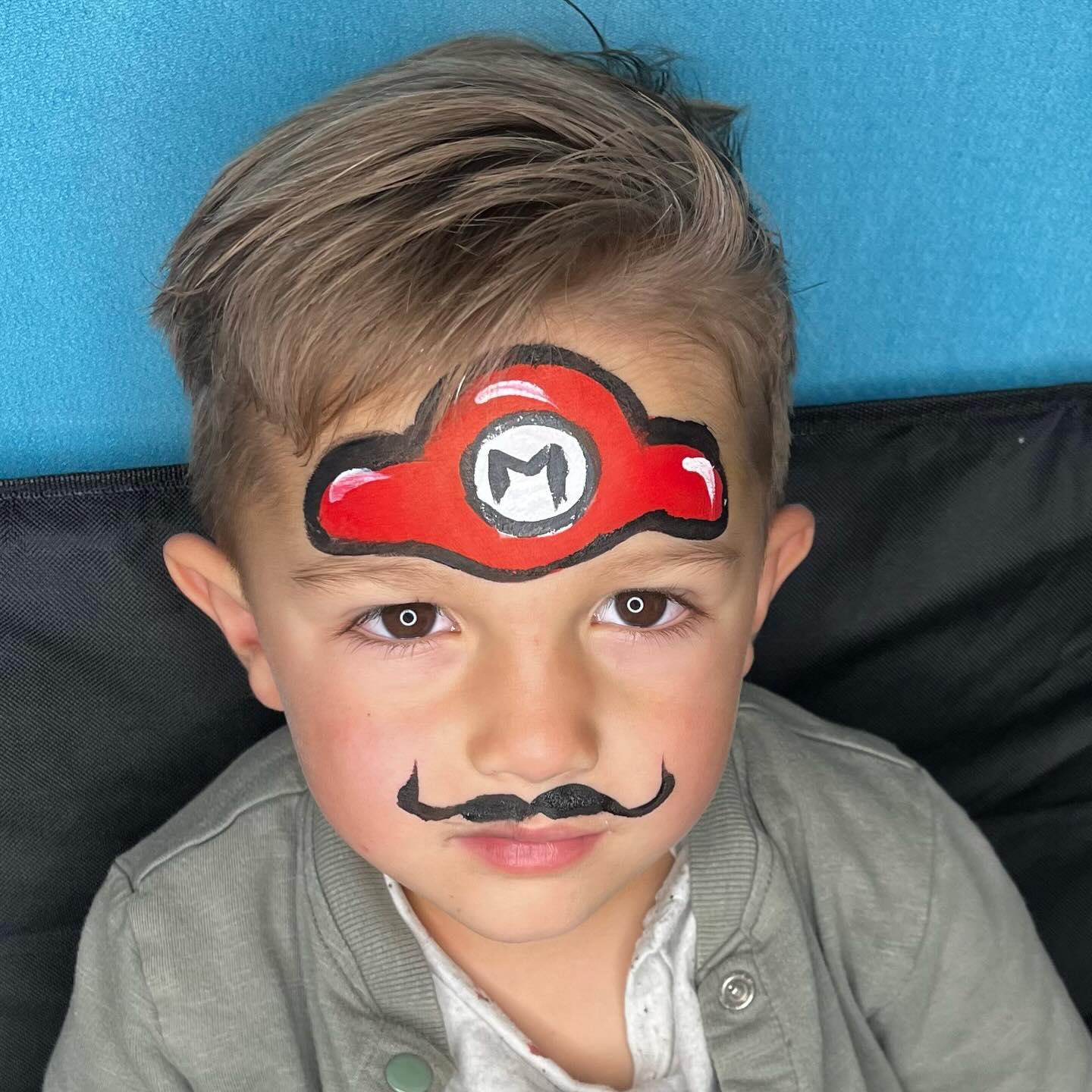 Mario ❤️ tutorial to come #mariofacepaint #supermariofacepaint