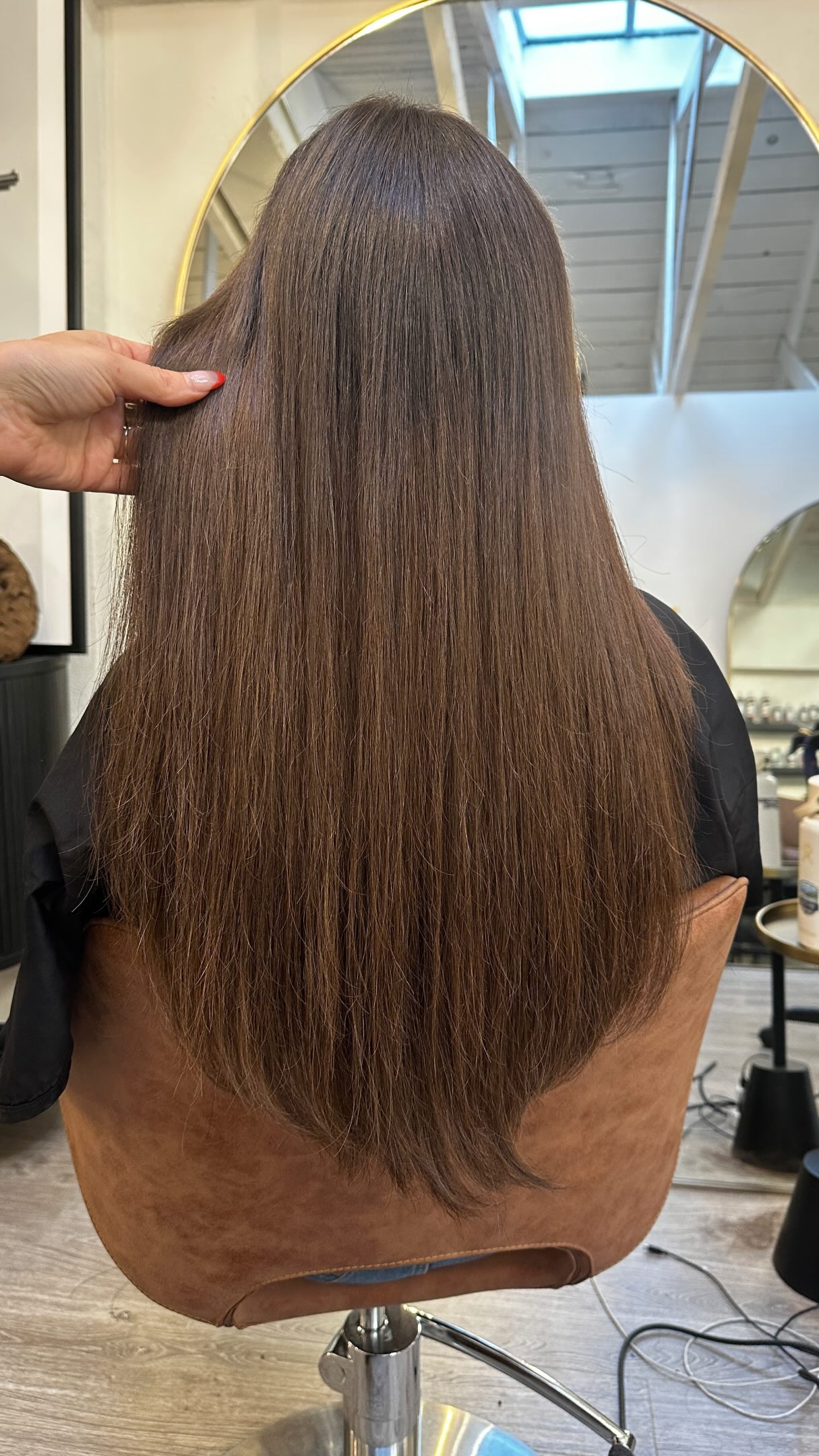 Before and after a 2 row Great Lengths weft install. Added length and fullness for a seamless finish.
#sanfranciscohair #greatlengthshairextensions