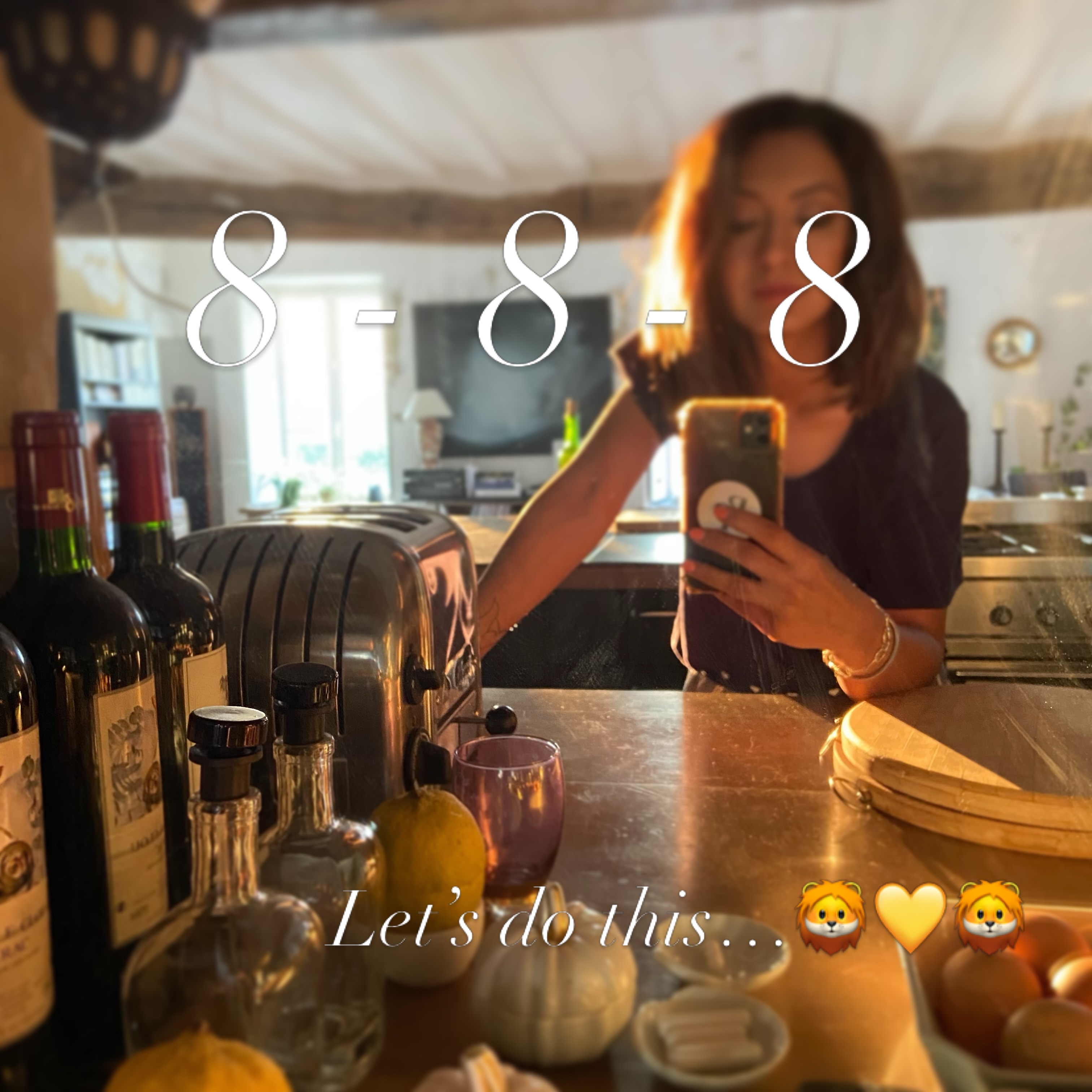 Morning 🌅 Happy Lions Gate Portal ✨💕✨
✨Hope you all enjoy the undeniable magic of 8:8:8 today ♾️♾️♾️
#lionsgateportal #888
#divinealignment
#highvibration #goldenhourmagic