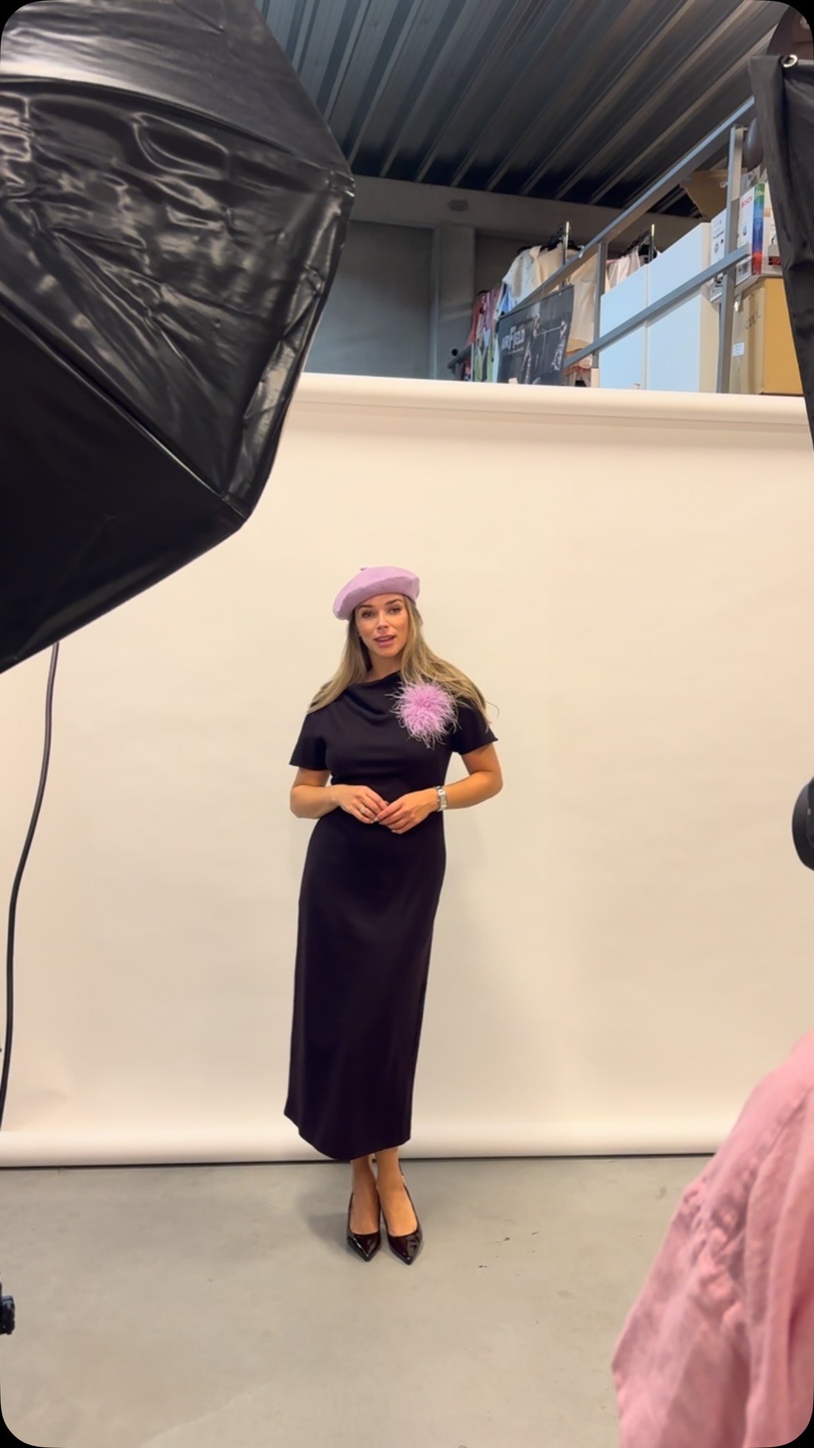 50 shades of purple 💜
#isolafashion #multibrandstore #purple #modeshow #fotoshoot